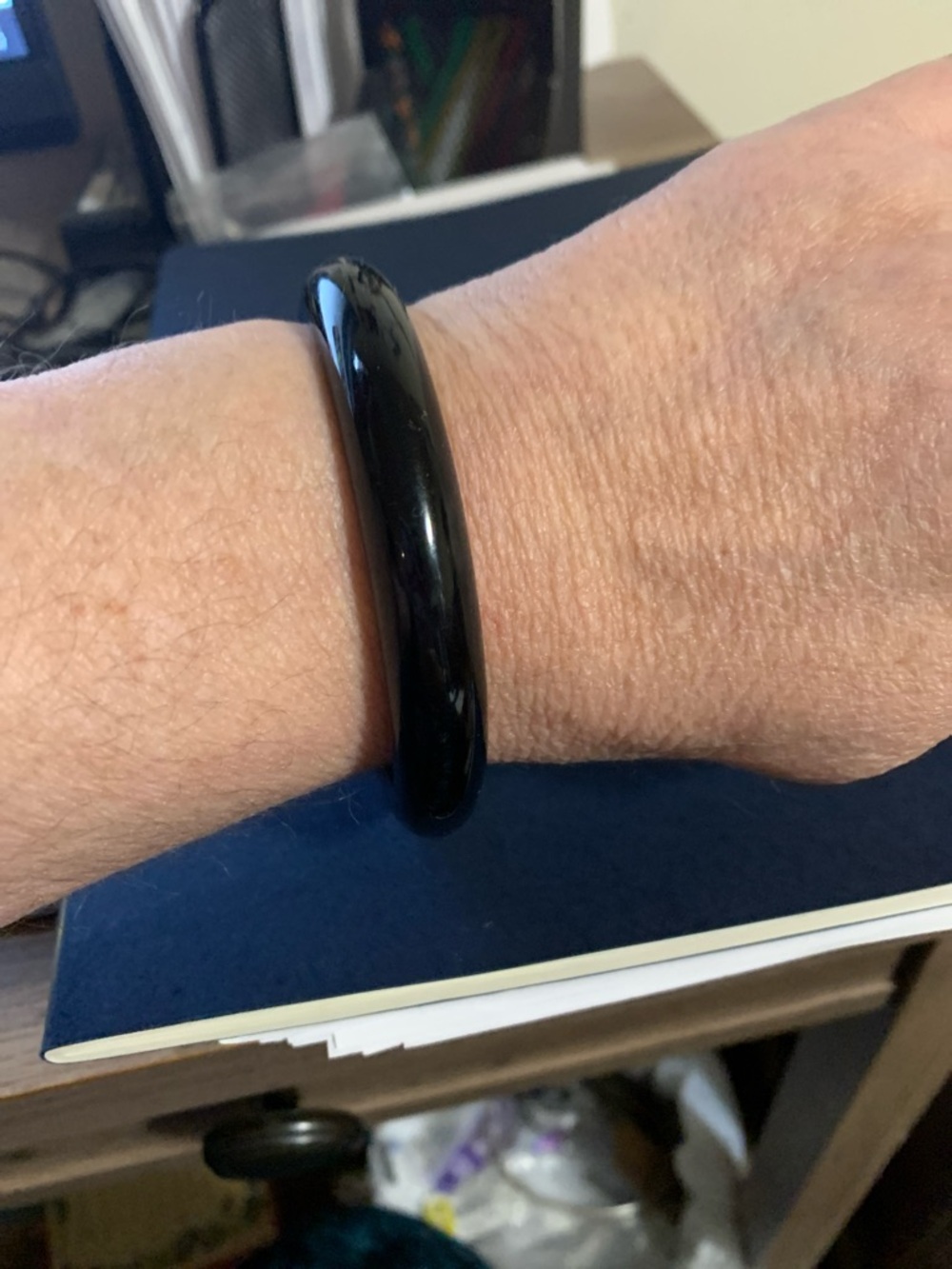 Black Bangle - Picture 4 of 6